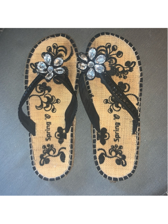 Spring Shoes - Women's Spring Sandals Size 37 Beige and Black flower flip flops